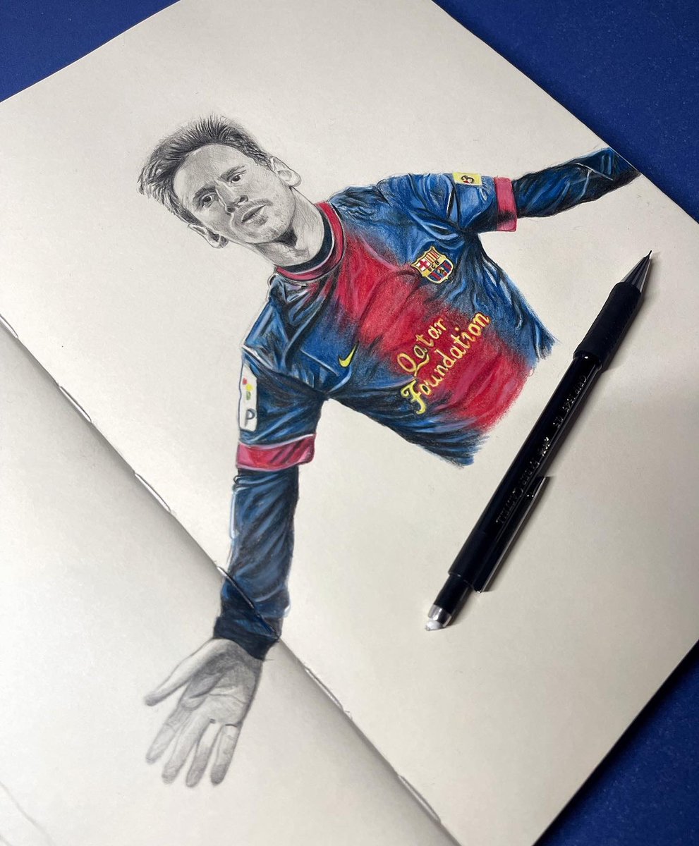 barchi_drw's tweet photo. Leo Messi ⚽️🇦🇷👑 mi último dibujo @FCBarcelona_es @WeAreMessi #Argentina #leomessi @fifaworldcup_es #art #artistsontwitter https://t.co/UsvZ29ifx9
