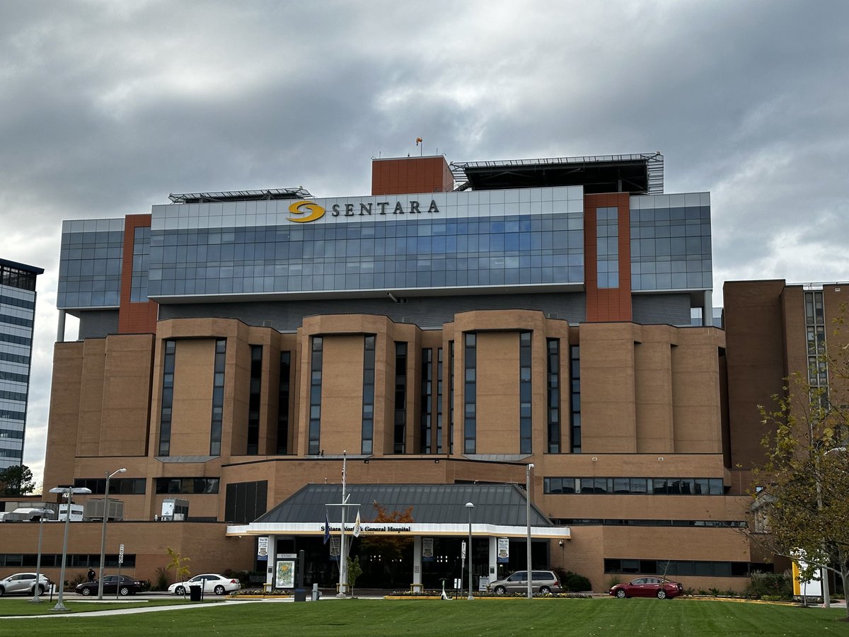chungk1031's tweet photo. Awesome recruitment site visits to a couple of fantastic #ICUs ⁦@VCUHealth⁩ and ⁦@sentarahealth⁩/⁦@EVMSedu⁩.

#FutureIsBright
#CellDirectedTherapy
#SCD006
#ClinicalTrials
⁦@SeaStarMedical⁩
⁦@Nasdaq⁩ $ICU https://t.co/gPvgd2gqr2