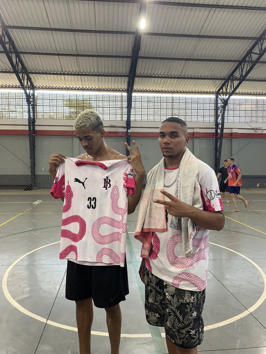 interdebentao's tweet photo. Os gols foram dos seguintes craques:

⚽️ Erick (2)
⚽️ Cipó (2)
⚽️ Marinho (2)

A dupla MC tá quente💗🤍 https://t.co/zadxQuTgg9