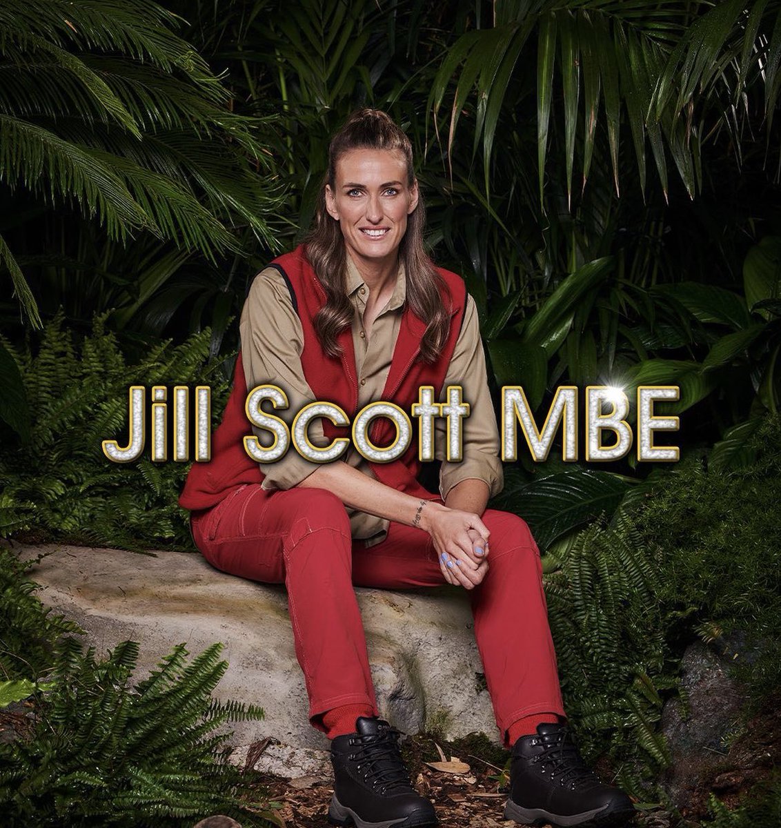 The only 3 that deserve that beach bbq <3 #ImACeleb