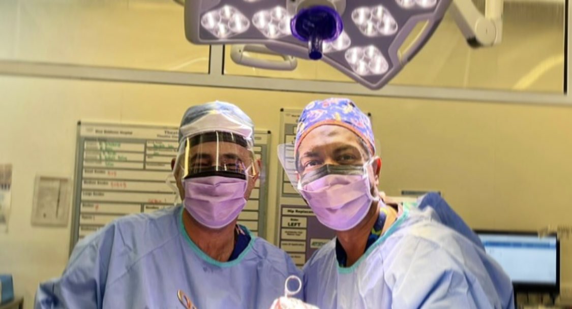 Dr Arj Imbuldeniya (@londonkneehip) on Twitter photo Going to see more and more of this with more complex redo/revision knee and hip surgeries on our patients- dual consultant operating. Awsome to join forces with the talented <a href="/SarkhellR/">Sarkhell Radha</a> , 2 heads better than 1 💪🏾🧠🦴🔨 Going to see more and more of this with more complex redo/revision knee and hip surgeries on our patients- dual consultant operating. Awsome to join forces with the talented <a href="/SarkhellR/">Sarkhell Radha</a> , 2 heads better than 1 💪🏾🧠🦴🔨