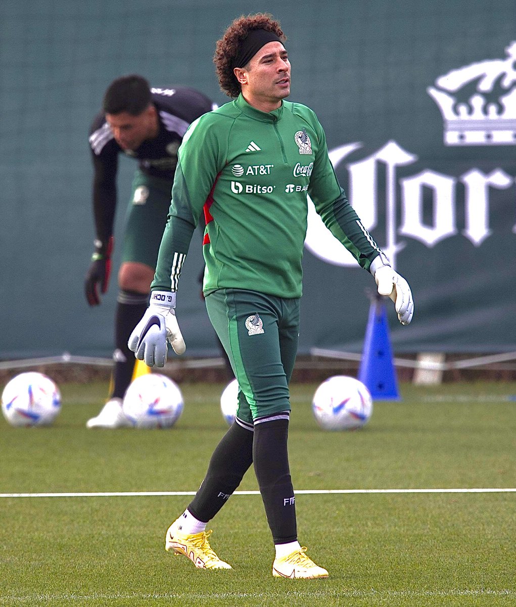 Can’t wait to see this guy turn into prime Manuel Neuer again this month 😜
