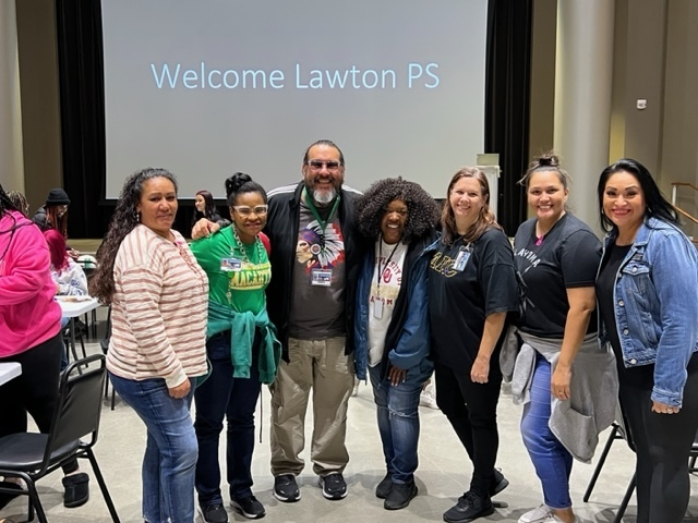 LawtonPS's tweet photo. Students from MHS and MMS multicultural clubs as well as the LRC Comanche Language class  recently visited the First Americans Museum. They were given a special tour and presentation! Look for more about it in our next LPS ReView!  #LawtonPS #WeAreLPS #OklaEd. https://t.co/z5YhZ9LeQB