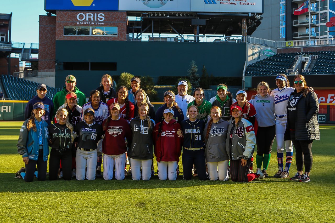 Dugout Club (gadcsoftball) / Twitter