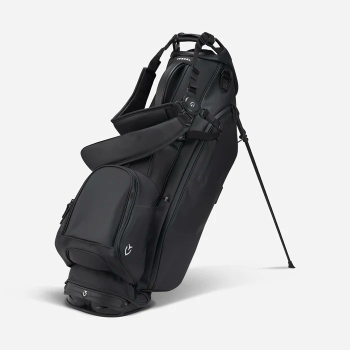 HarrisonHamile's tweet photo. Too Indecisive. Please help me pick #golf https://t.co/n4xt4zv7kI
