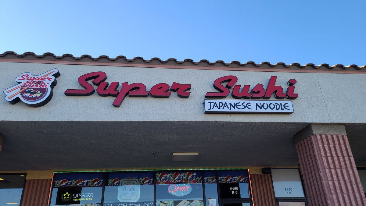 After hearing about it and seeing it in <a href="/GrahamStephan/">Graham Stephan</a> videos, we have finally made it to super sushi before leaving #lasvegas