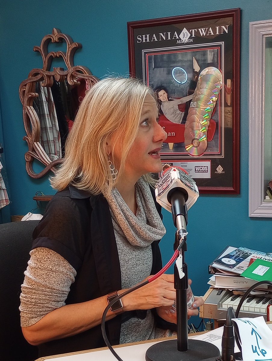 Anne Eller tweet media