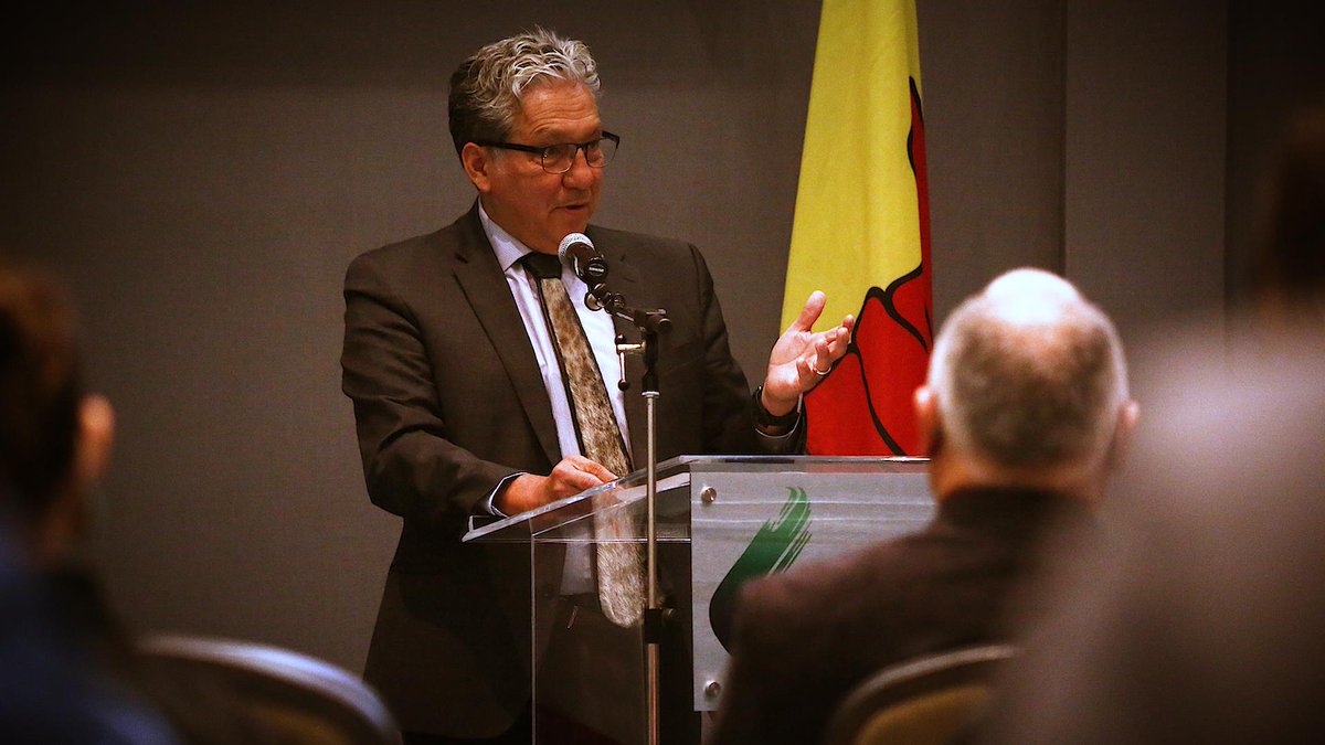 MatisseHarvey's tweet photo. [DERNIÈRE HEURE] Le ministre des Affaires du Nord Daniel Vandal rejette le projet d’expansion de l’entreprise #Baffinland de doubler sa production de minerai de fer à sa mine Mary River qu’elle exploite dans l’est du Nunavut. #icign https://t.co/dDdE9bRm3R