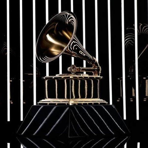 EchoesRadio's tweet photo. Grammy Awards nominations were announced yesterday. In the process, New Age and Electronic music got new names, but the songs remain the same. I survey the nominees, the good, the bad and the sappy.   https://t.co/k8uArf2gvV @WhiteSunMusic @The_B_Company  #Grammys https://t.co/SpXqfTQSJc