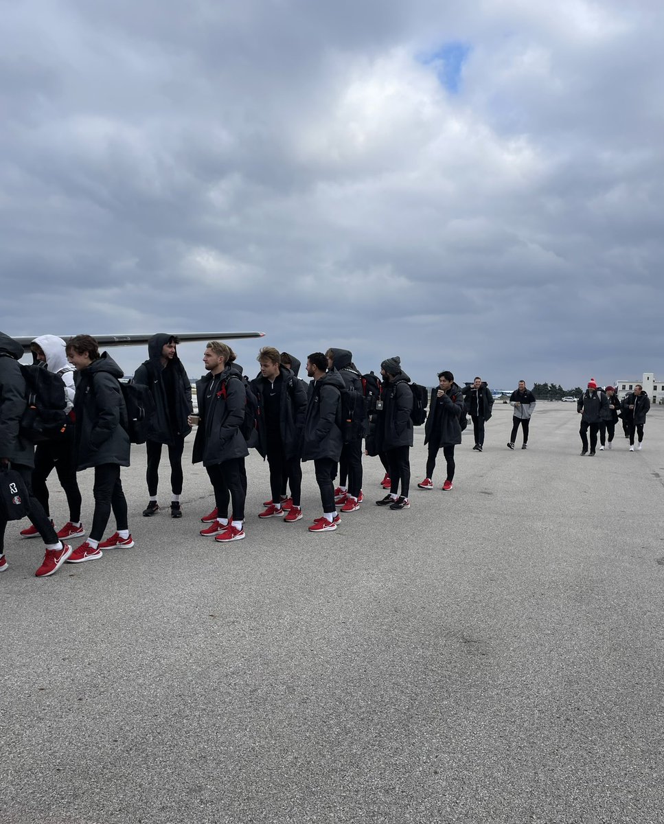 OhioStateMSOC's tweet photo. Wheels up 🛫 Next Stop NC

#GoBucks https://t.co/TwHHYvRK2n