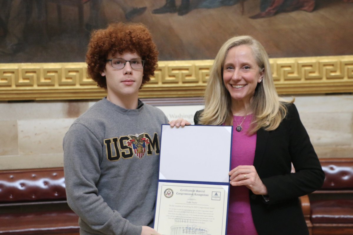 RepSpanberger's tweet photo. I was happy to show two Seventh District students around the Capitol today who received the Congressional Award for their outstanding service.

These students are leading by example and enriching themselves and their communities. Virginia is in good hands with leaders like these. https://t.co/2Mbez4D4wa