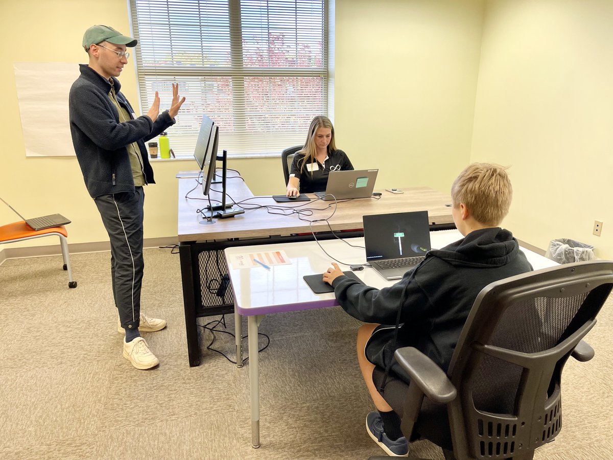 Simcoach Games tweet media