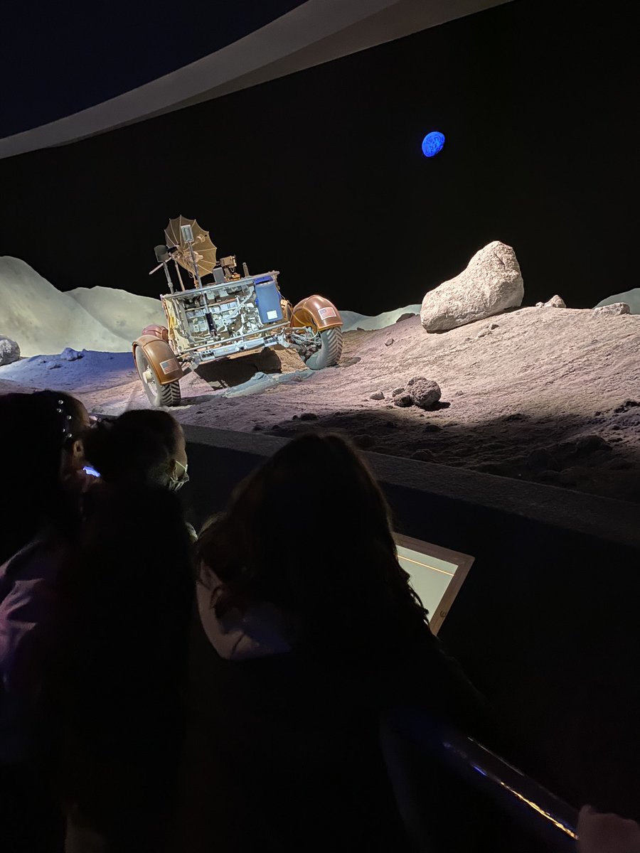 A Martinez tweet media