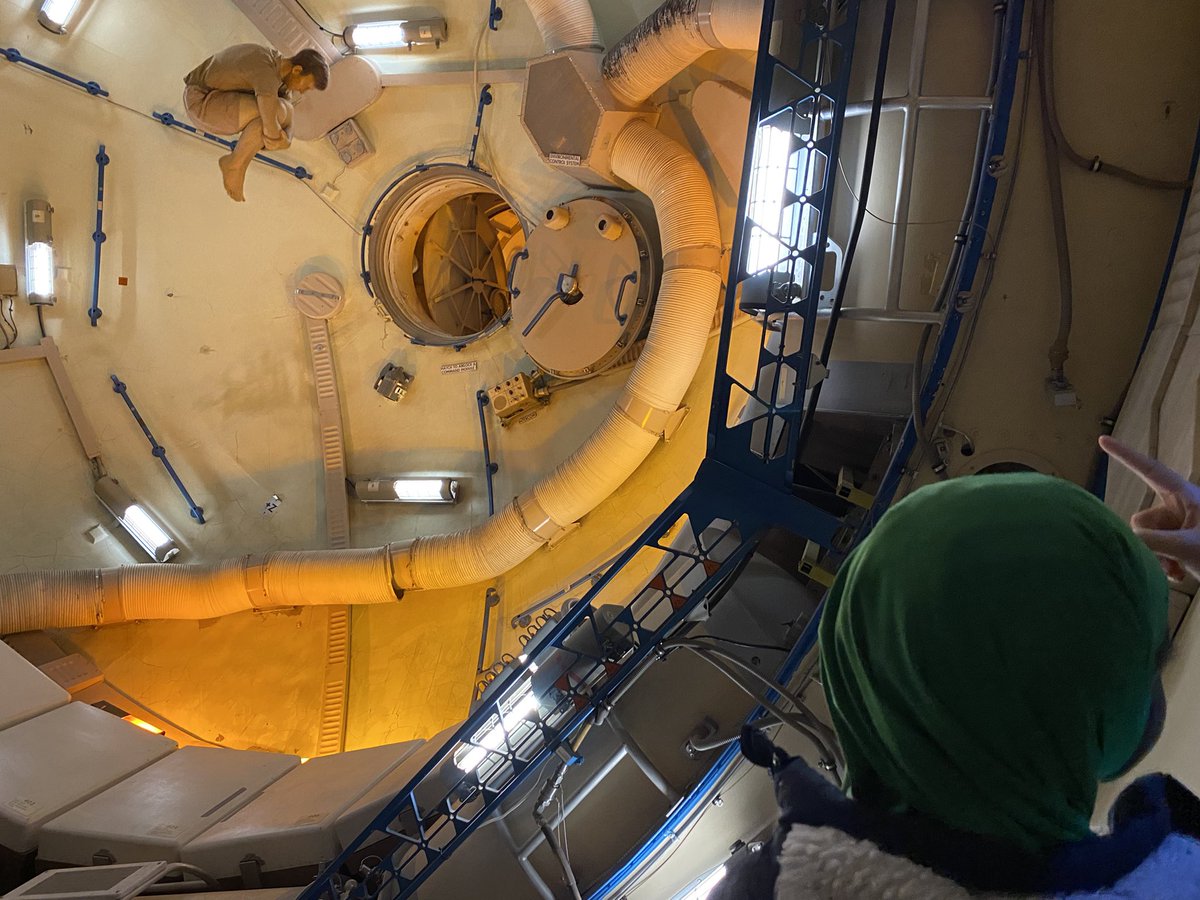 A Martinez tweet media