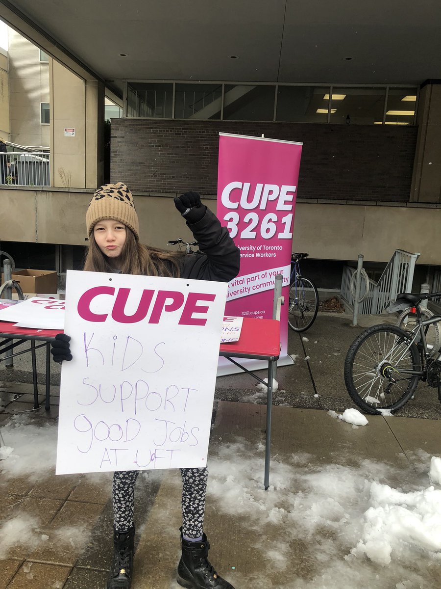 CUPE 3902 tweet media