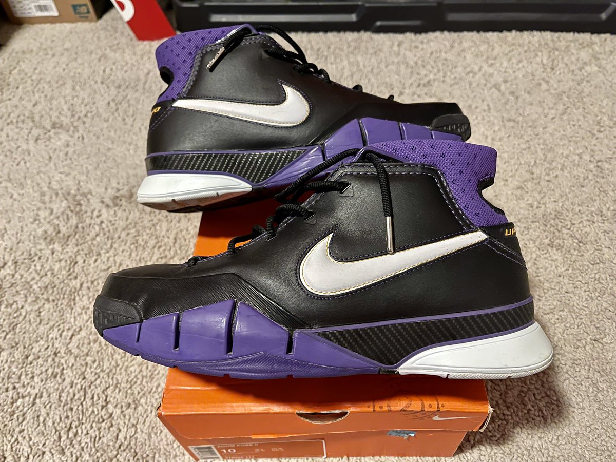 Richnm0's tweet photo. @atmos_usa Sz. 10 #atmoscollectorsclub as a kid, parents never trusted that I’d take care of expensive sneakers. In 2006, I was lucky to find these Kobe 1 Blackouts at Ross for $30. Still written on outsoles. Been caring and collecting ever since. https://t.co/20Zw66QPSP