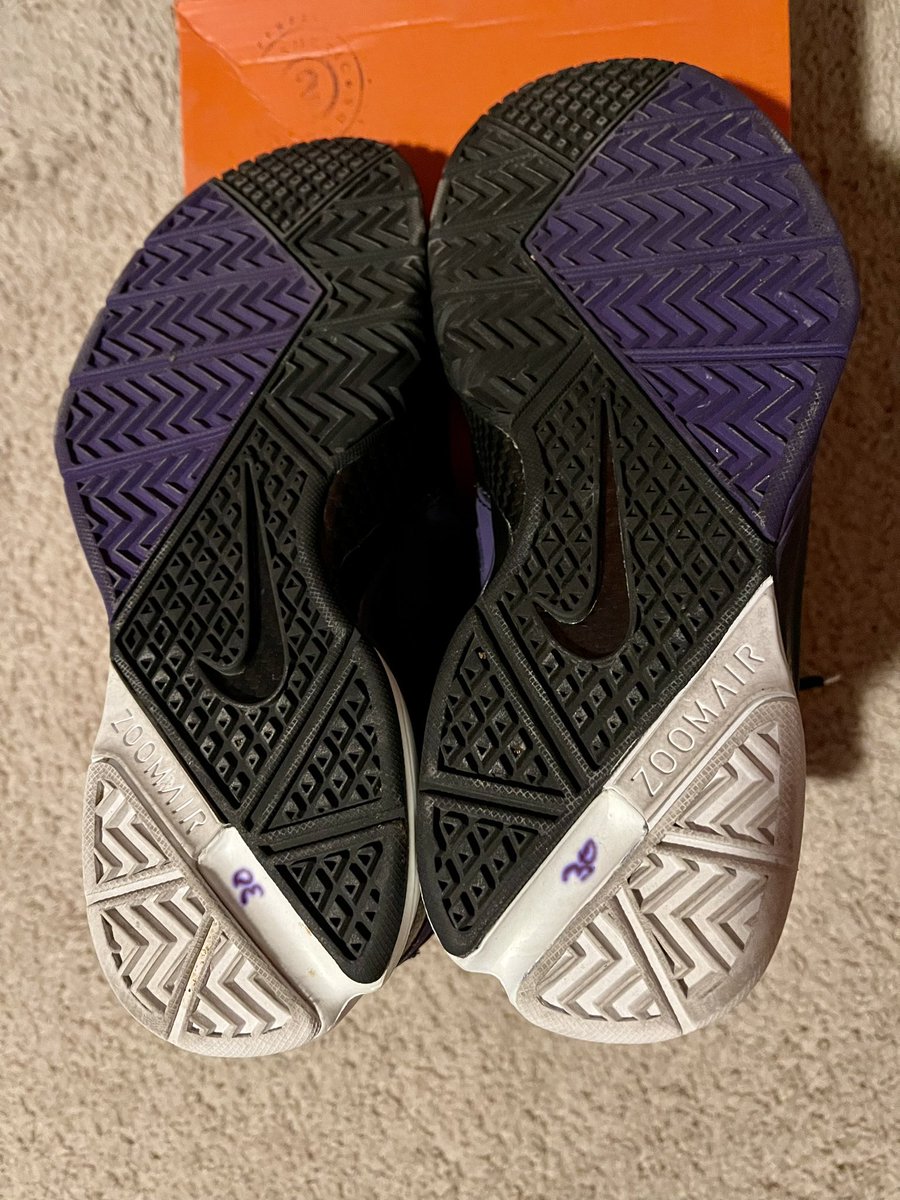 Richnm0's tweet photo. @atmos_usa Sz. 10 #atmoscollectorsclub as a kid, parents never trusted that I’d take care of expensive sneakers. In 2006, I was lucky to find these Kobe 1 Blackouts at Ross for $30. Still written on outsoles. Been caring and collecting ever since. https://t.co/20Zw66QPSP
