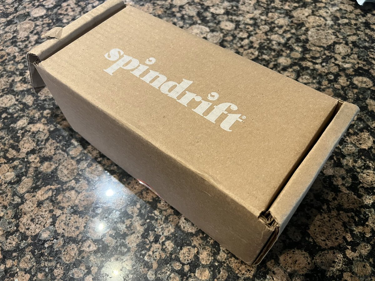 agreenriver07's tweet photo. A video will go up this week but I can’t emphasize enough how delicious this new @drinkspindrift flavor is!
This journey as an Indigenous #Spinfluencer is starting off well 🤎 https://t.co/hN0rwaZD6s