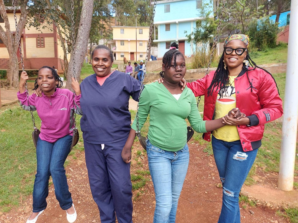 WereldOuders tweet media