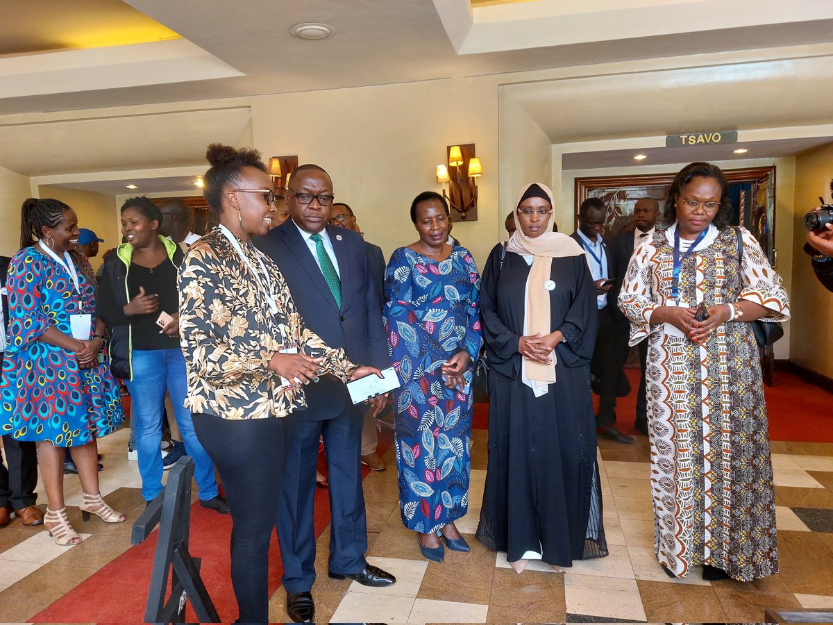 CleanStartKenya's tweet photo. We're proud of #CleanStart partner @_Buildher held the 1st ever Women Fundis in Construction Conference bringing together women trainess in construction
Read highlights from the day on   https://t.co/oGl2H1jalr

#cleanstart #beyondbars #creatingsecondchances #rebuildingreentry https://t.co/GeFjINEu3a
