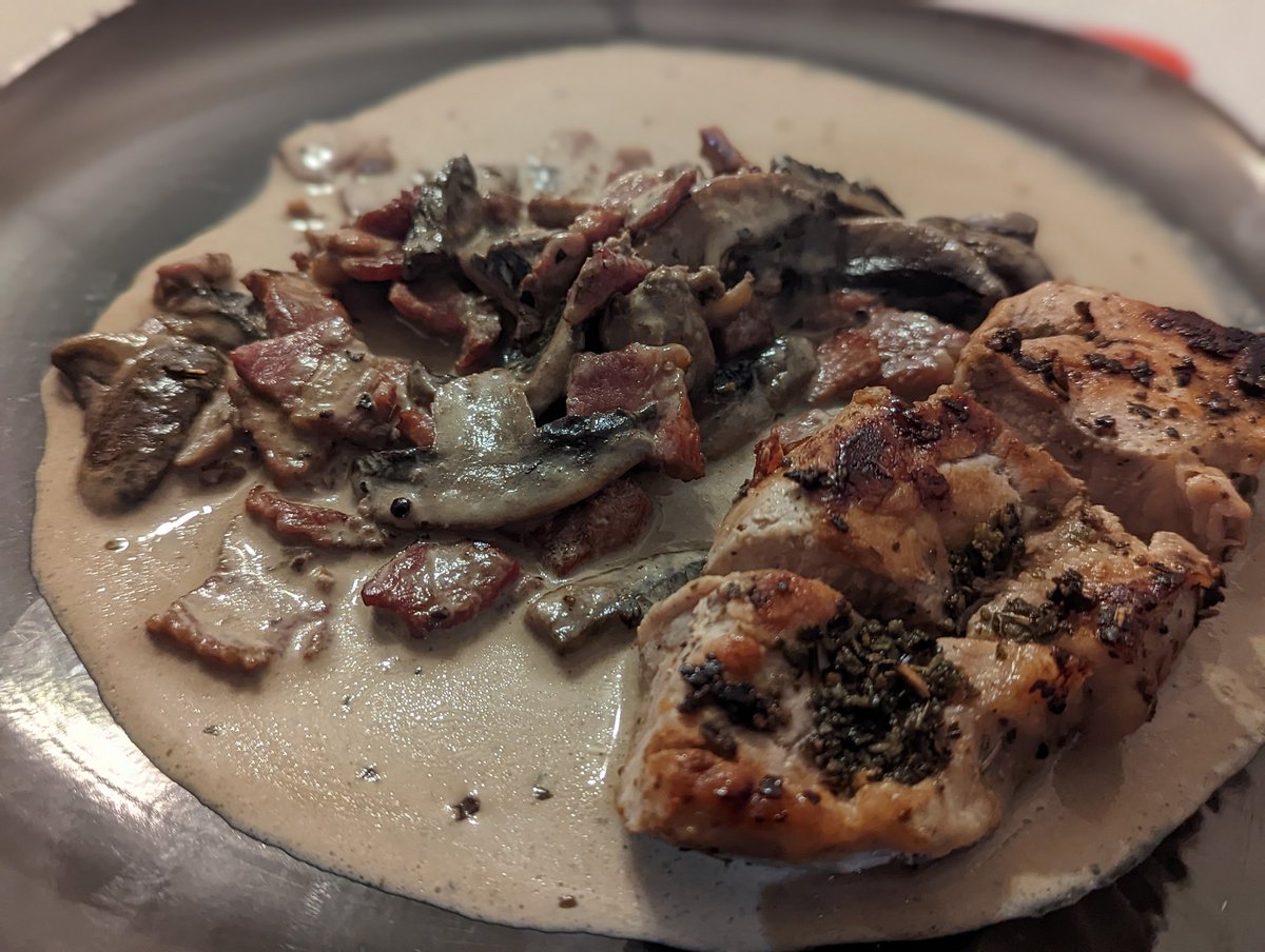 Ashy_the_Bear's tweet photo. Sage encrusted pork loin, served with bacon and mushrooms, covered with a cream and organ broth sauce 👌
#keto #ketovore #ketoaf #ketogeniclife #ketolowcarb #ketostrong #ketogenic #ketolifestyle #ketolicious #ketoliving #ketolife https://t.co/GjkRdr0oCx