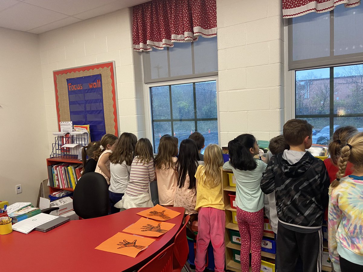Fait First Grade tweet media