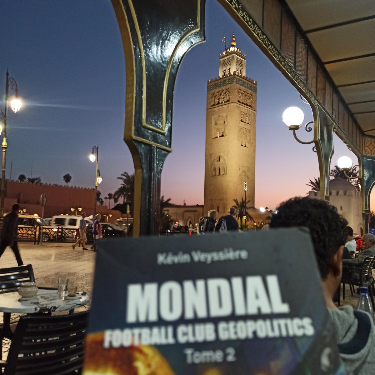 lutece78's tweet photo. @FCGeopolitics @AfterRMC @gilbertbrisbois @MaxMiloEditions Cheers mate ! https://t.co/b1wcZjYQMa