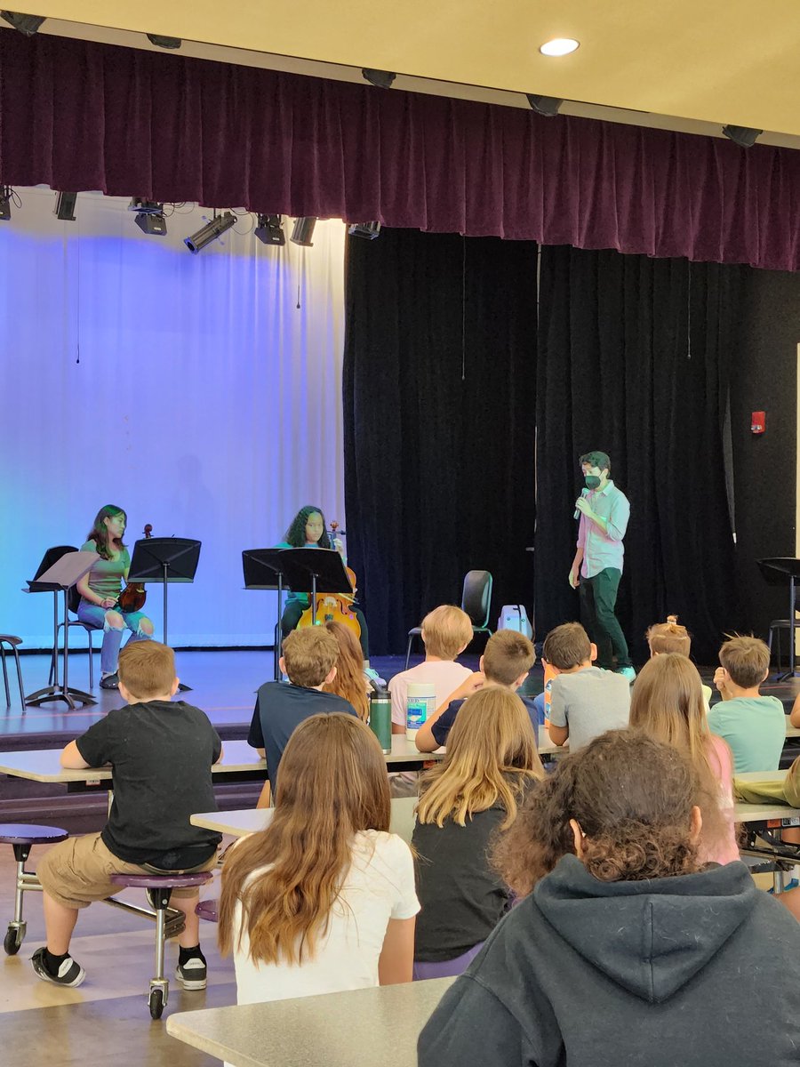 essicello's tweet photo. Wonderful visit this morning from the Chamber Music Society of Palm Beach. Guest artists brought Brahms and Mozart to TCS &amp; worked with our students. Outstanding performance!! Thank You   @cmusicsocietypb @SchuemannTCS @Clevemaloon https://t.co/W7WFcmdFcq