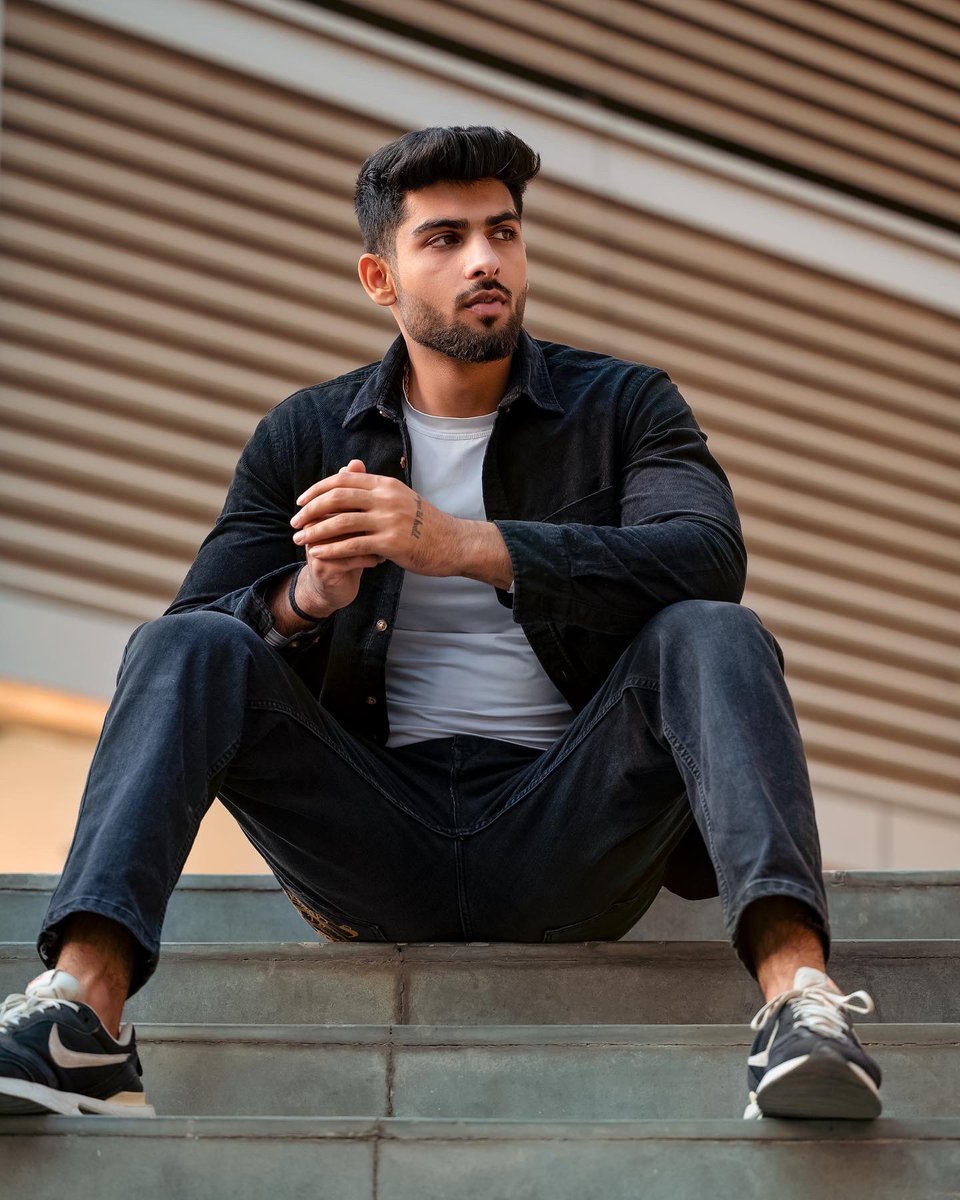 kapilsh48336433's tweet photo. Concept for Model Hunt.

Model @tanujjsharma_
Photographer @reels_life_kapil 
Production @blacklensofficial03 

Gears @nikonindiaofficial 
Lens 105mm Macro 2.8G

#modelshoot #modelling #portraitphotography #portrait #nikon #nikonphotography #modelhunt #alphamale #nikonz6ii https://t.co/f4P9R1upZt