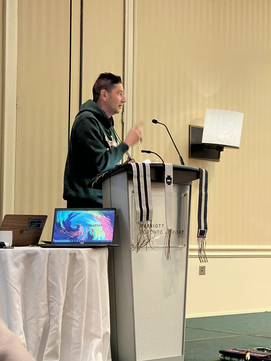 jodiesgot5's tweet photo. Listening to Dr. Sean Lessard talk abt why students dropping out of school: key indicator is if high school students don’t know all their teachers names. Relationships matter. Patterns matter. #indleads2022 https://t.co/ZRLHpgOjDV