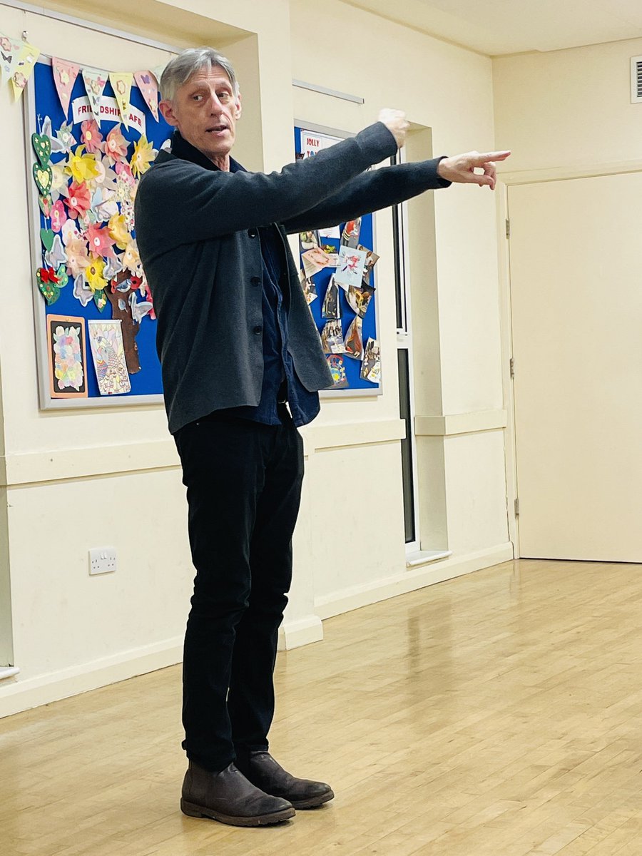 Actor_Tribe's tweet photo. HUGE thank you to Emmy-winning director Steve Shill (The Sopranos, The Wire, Dexter) for the 1st in his series of exclusive screen acting workshops with @Actor_Tribe An incomparable experience for our actors, working with a superb film and television director. Here’s to the next1 https://t.co/USG1WgK6Mr