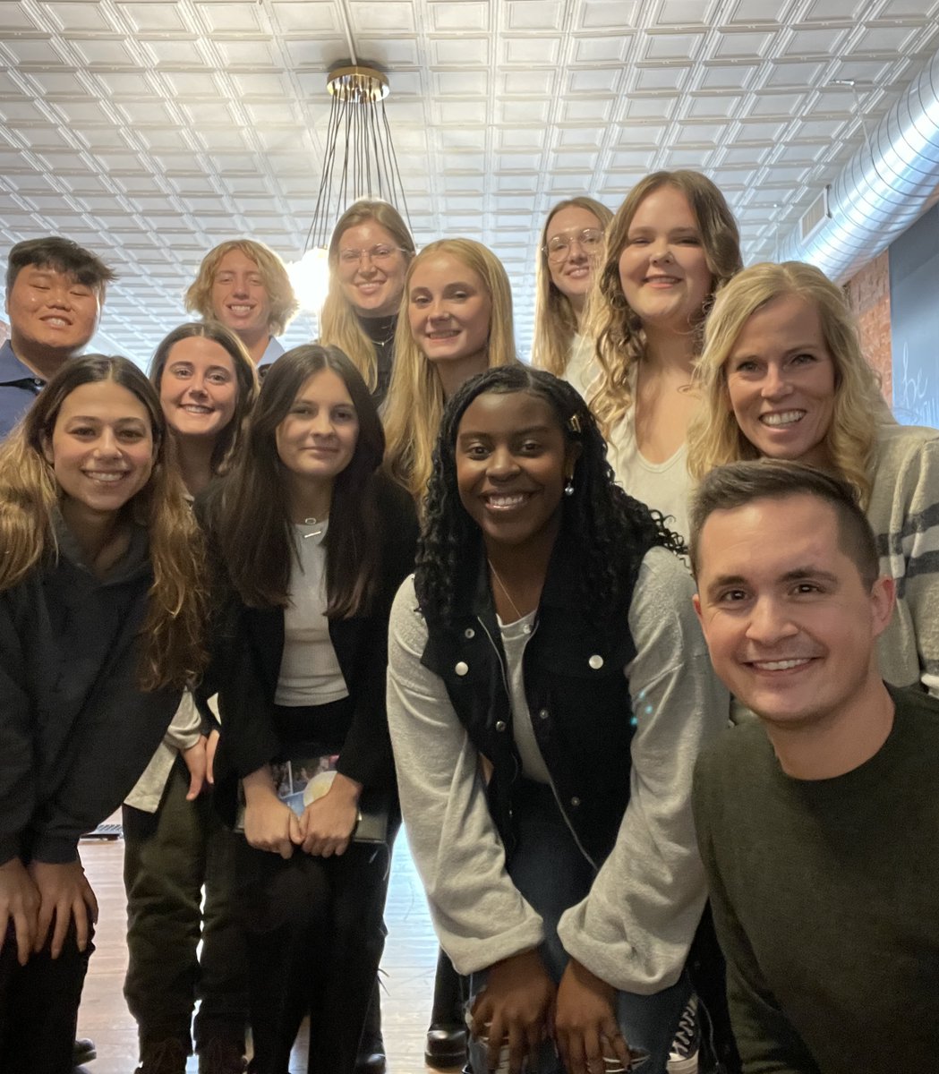 Fierce_Creative's tweet photo. Shout out to our talented team for spending the morning with highs school students part of @scccaps! We gave them a look at a day in the life Fierce, share advice for starting in the field and encourage them as they begin planning for college.

#ThisFierceLife #StCharlesMO https://t.co/PULlsR553o