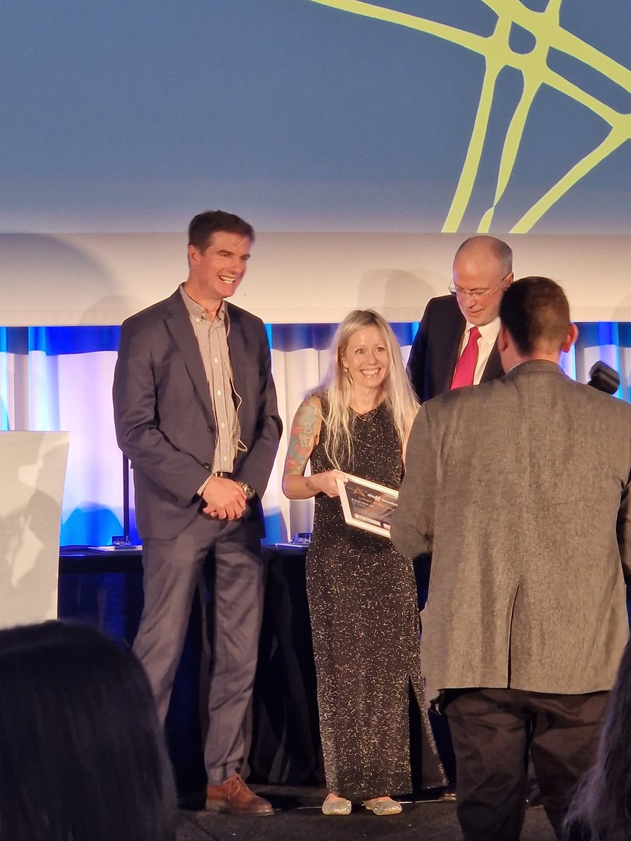 Congratulations! <a href="/lizFoote3/">liz Foote</a> on winning Leader of the Year @nhs_scft #TeamSCFT #communityHIVservices <a href="/sarahsheltonuk/">Sarah Shelton</a>