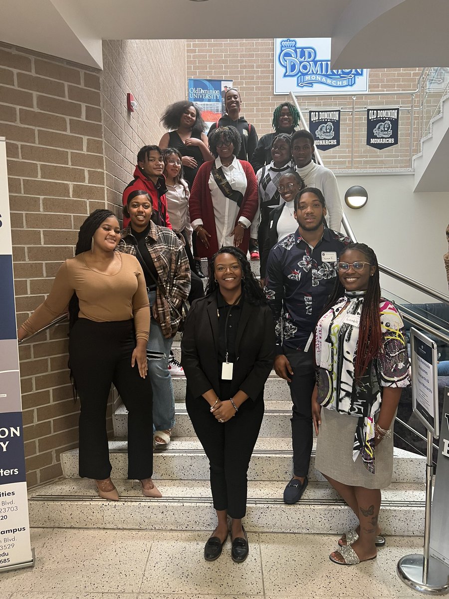 morgwat5800's tweet photo. ✅ Career Discovery Day @ Virginia Peninsula Community College. I’ve got the best seniors in the 757! 😎 https://t.co/Lo6TT0XXRv