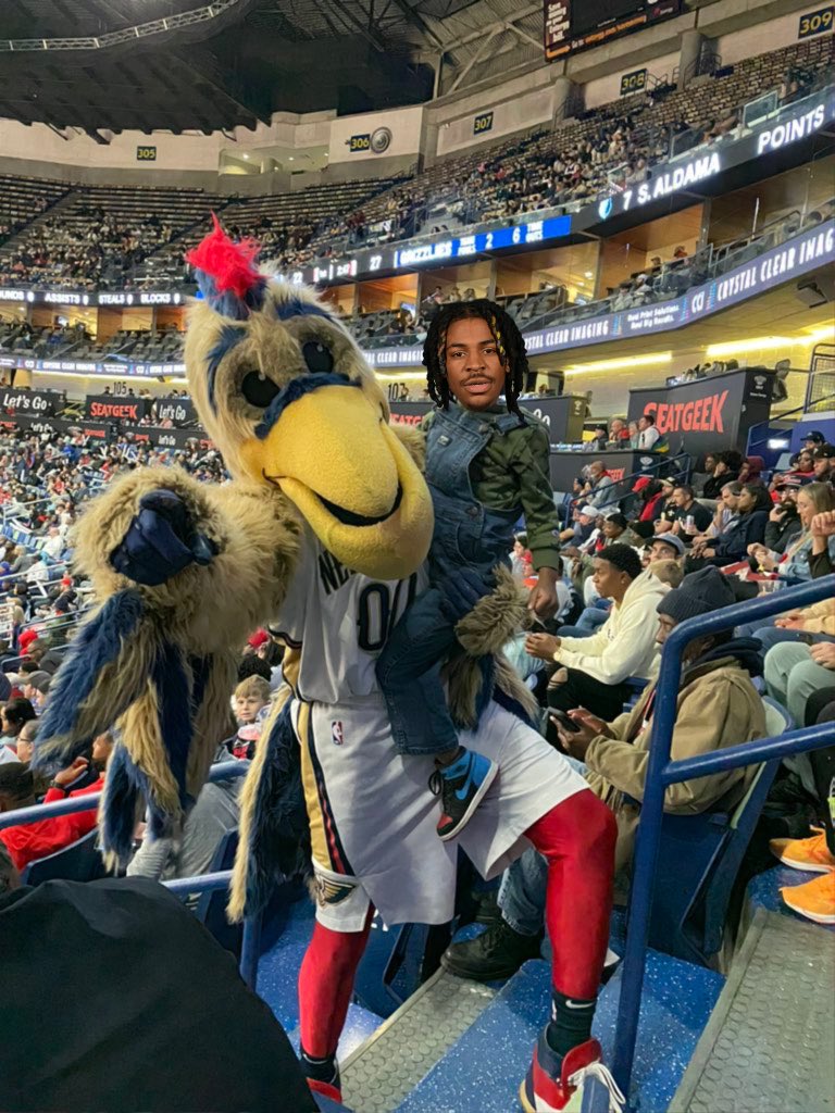Did anyone see where <a href="/PierrePelican/">Pierre The Pelican</a> left Ja? He seemed to disappear around the 4th quarter.