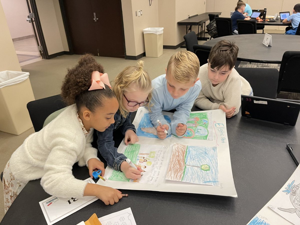 SSchiffercarter's tweet photo. Haude had a blast at #kleininnovates consulting with an expert this morning! Our jags are pumped about researching questions they generated after meeting with their advisor. @HaudeKISD @KleinISD #howdyfromhaude https://t.co/fdq4HJlANp