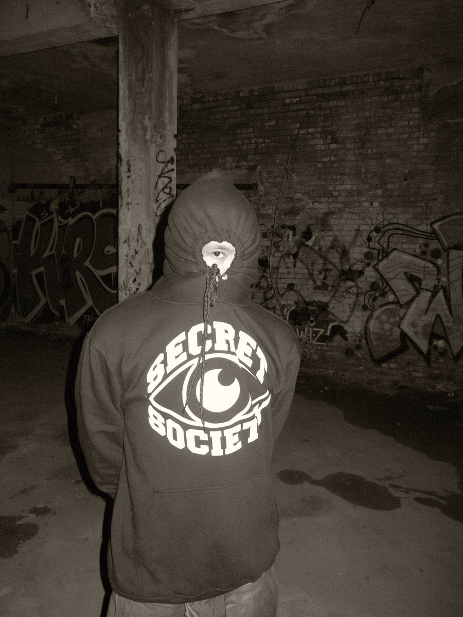 secretsoundclub's tweet photo. SECRET SOCIETY HOODIE. COMING SOON.

https://t.co/wwuK2kPRzp https://t.co/hCLVKmYVxT