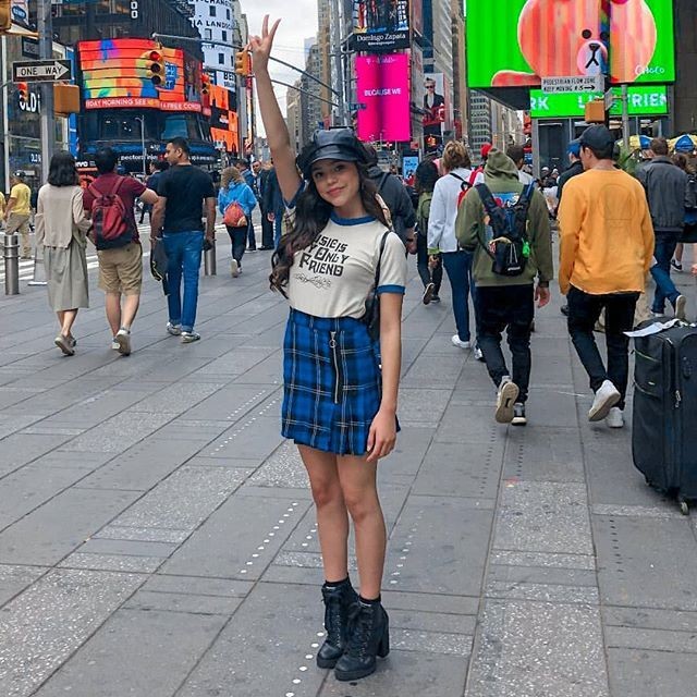 BEST OF JENNA ORTEGA tweet media