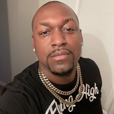 Chris_Sean88's tweet photo. #NewProfilePic https://t.co/GS09xMAmQP