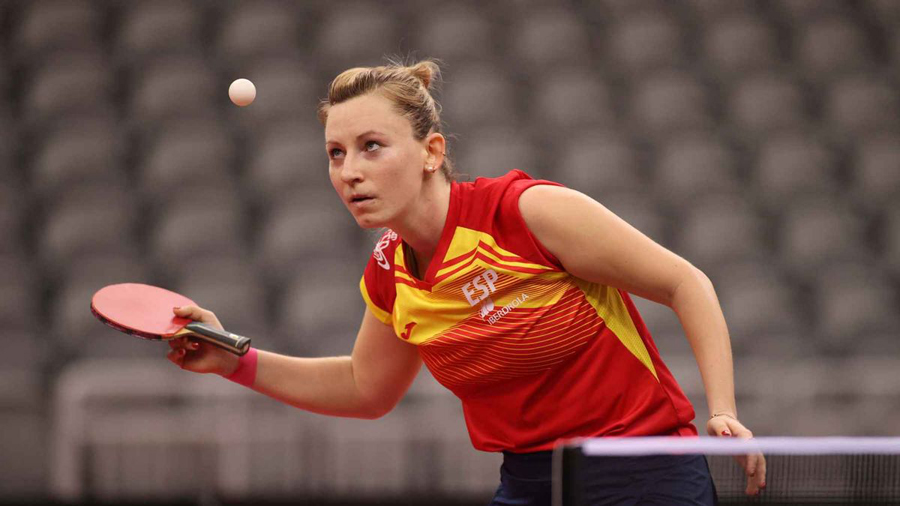 IluroSport's tweet photo. [BIOGRAFIES] Quan ha anunciat la seva retirada de la selecció, recordem la trajectòria i els èxits de la @galiadvorak en el món del #pimpon... com li agrada dir a ella.
🏓 @cnmataro @esportmataro @esportiumaresme @tvmataro @rfetm_tenismesa @fcttcat 
➡️ https://t.co/oKneOoukQF https://t.co/kw8Snh2YSR