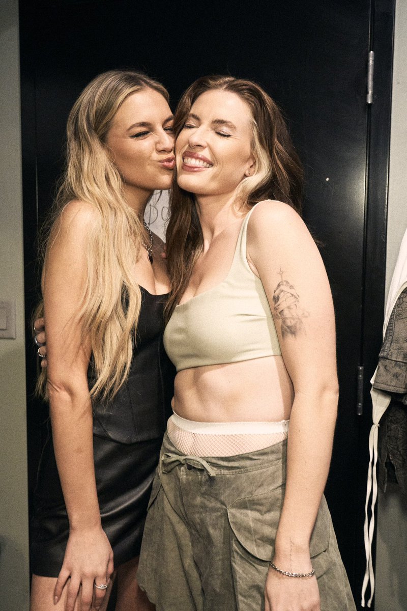 findingfletcher's tweet photo. my favorite song on my album has been subject to some changes from one of my favorite artists @kelseaballerini. track 17 - “better version (feat. Kelsea Ballerini)” out 11/18 on the girl of my dreams deluxe 🤍 https://t.co/9vnjKKltlL