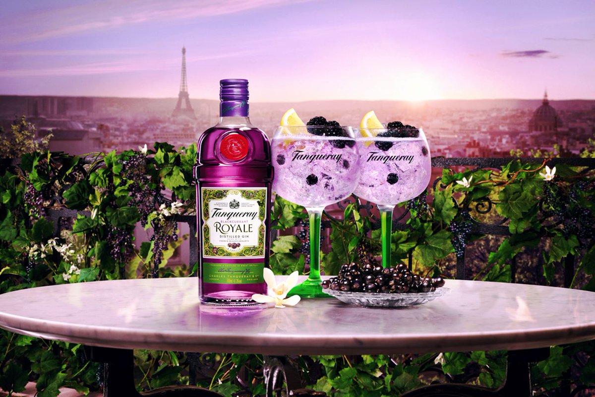 TheBrandSoup's tweet photo. Gin Tanqueray es una de las marcas con una gran trayectoria pode detrás. Esa misma historia es la que provoca que hoy podamos disfrutar de un gin con lo mejor de lo clásico conjugado con los nuevos sabores que el mercado de hoy demanda. #Barras

https://t.co/E3DXDKAcCq https://t.co/SUBkWvKP7P