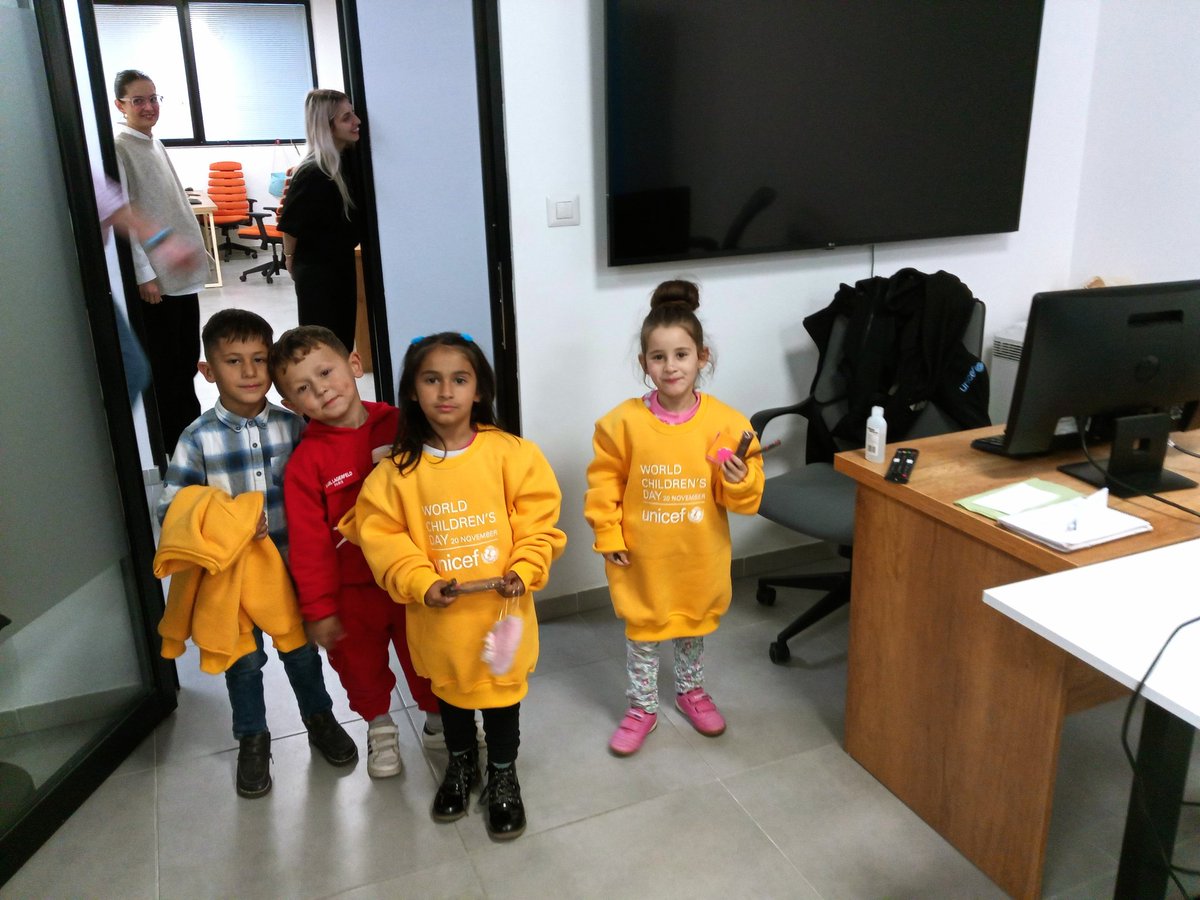 KosovaBethany's tweet photo. Today, the  preschool  children of the Learning Center in Brekoc as a part of  ECD/E program,visited the UNICEF Kosovo office and got to know the work of one of the most credible international institutions in the protection of children's rights. 
@UNICEFKosovo https://t.co/lC9R3Dfrmg