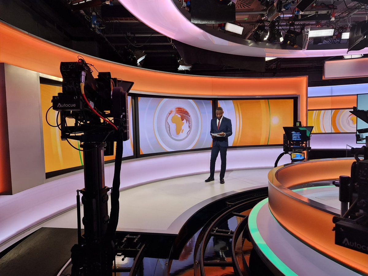 BuyoyaJonah's tweet image. God did.🙏🏿❤️
Thanks a lot for your support, you amazing people. So then, tomorrow? Yes. We're going right back tomorrow!🤧 Today, @LukwesaBurak spent every minute making sure absolutely nothing goes wrong.
#ZambiaKuchalo