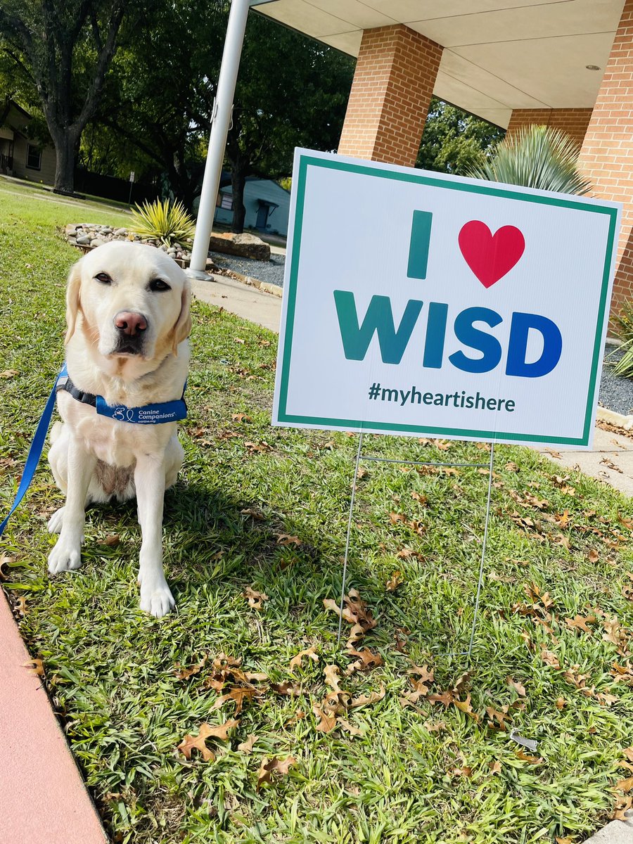 We 💚 WISD! <a href="/canineorg/">Canine Companions®</a> <a href="/WaxahachieISD/">Waxahachie ISD</a> #Patches