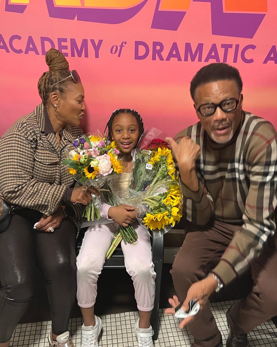 LindaYMathis's tweet image. So proud of our grand baby Nora. She stole the show as lead character “Jack” in the musical Newsies. Our little super star 💫 ❤️😊