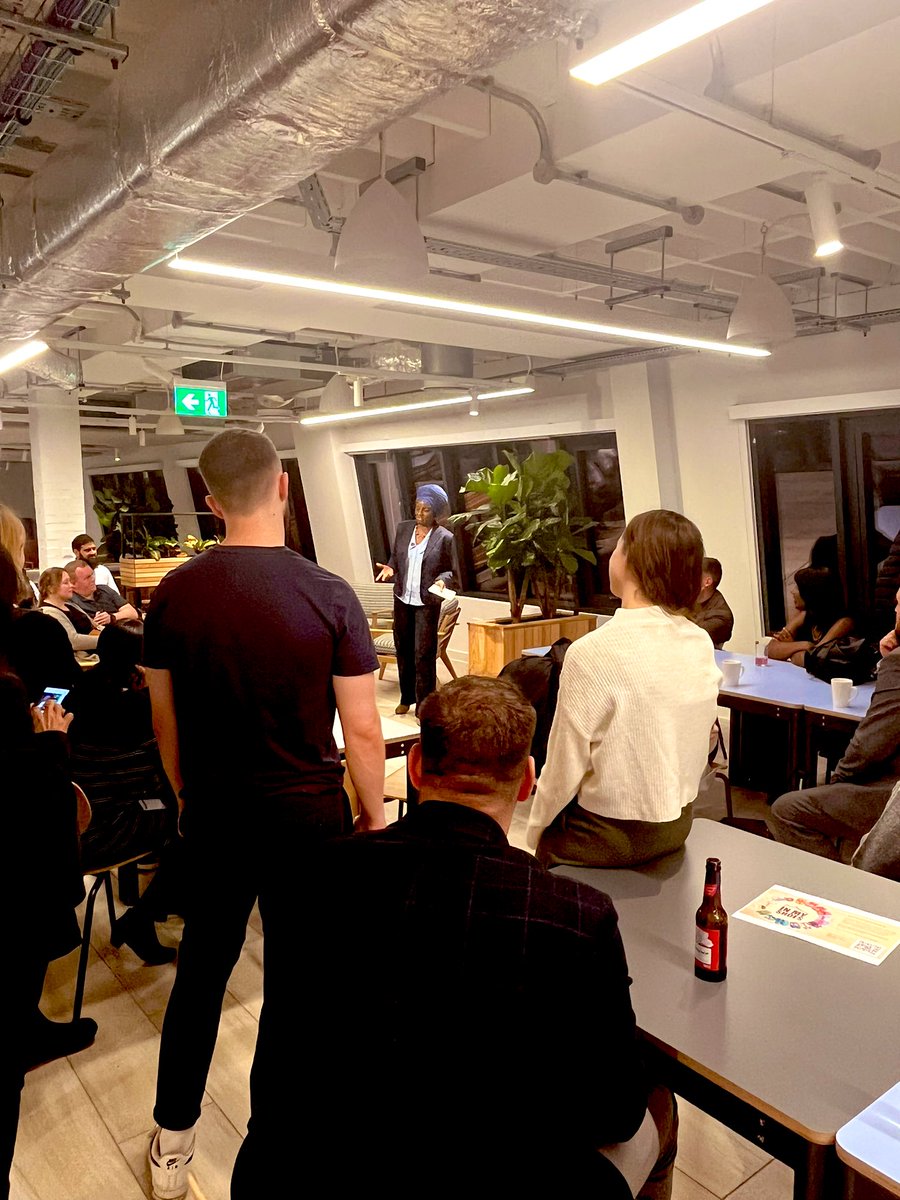 Hearing from the wonderful <a href="/LaraOyedele/">Lara Oyedele #blacklivesmatter #ukhousing 🇵🇸</a> about her personal experiences &amp; how they have shaped her campaign #Inmyshoes 

#ukhousing #CIHMembership #networking