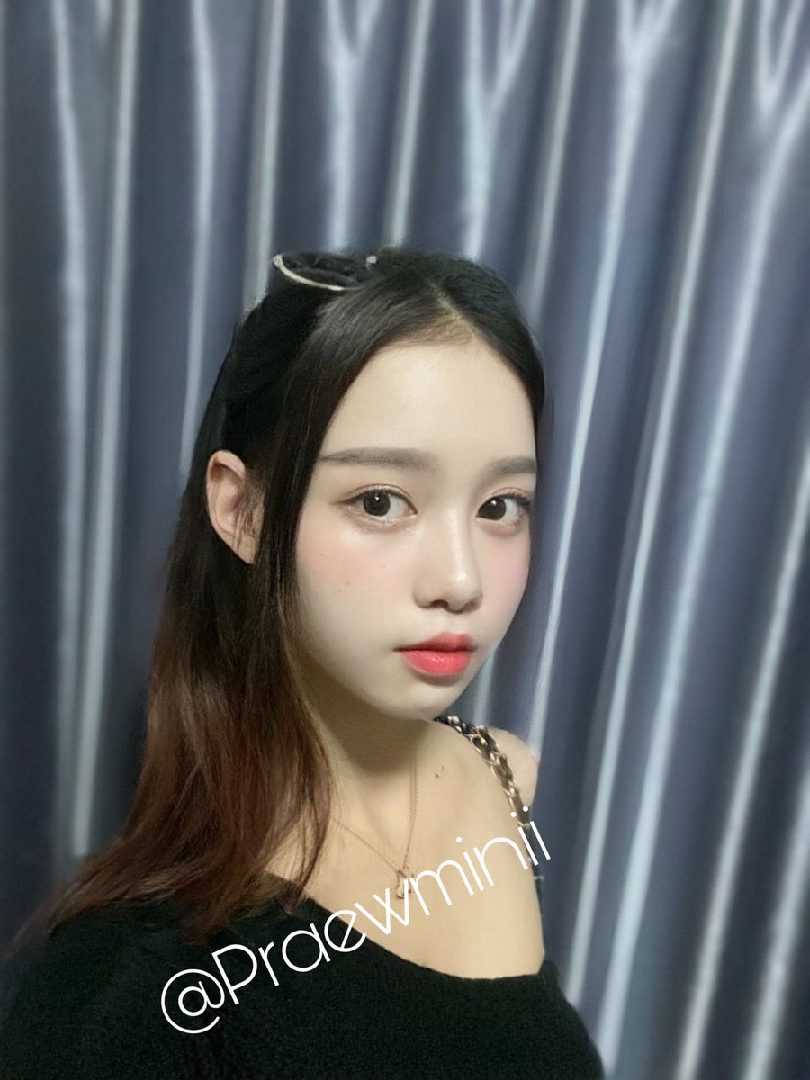 Praewminii's tweet photo. ฝันดี ผีกัดหัววว https://t.co/vo1tr2mDTM