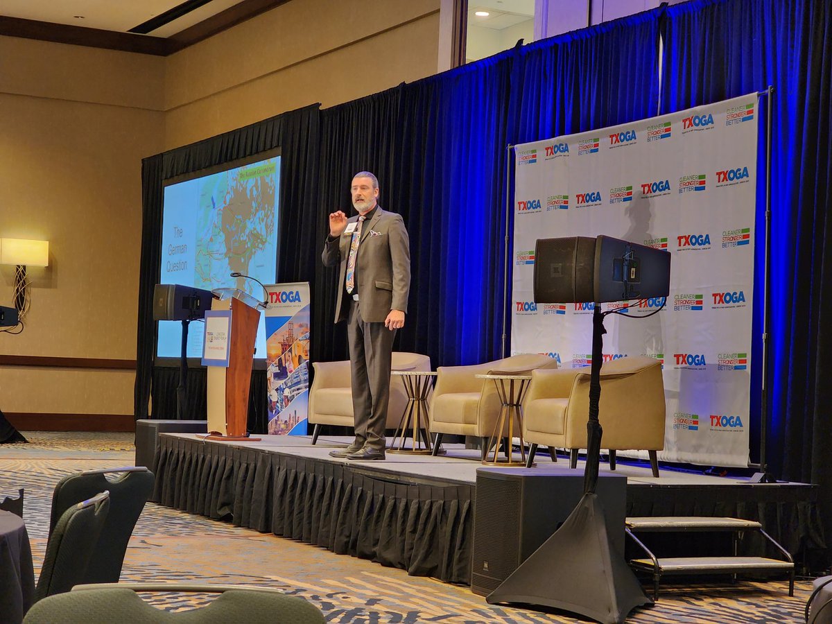 TXOGA's tweet photo. Geopolitical analyst, speaker, and author @PeterZeihan presented on current global events and their effects on the oil and natural gas industry and energy demand. #TXOGA #LSEF2022 https://t.co/Xai1jmQWf8