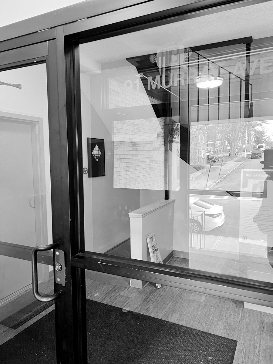 “This was life/
Got stabbed by the knife/
Fighting niggas in the lobby 
I was bleeding though the night/
Seen the light/
Marked for death
From the jealousy of bitches 
Copped a uzi and tek 
 Started taking out my stitches../“.  

This the lobby.